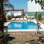 Babacim Havuzlu Saunali Villa