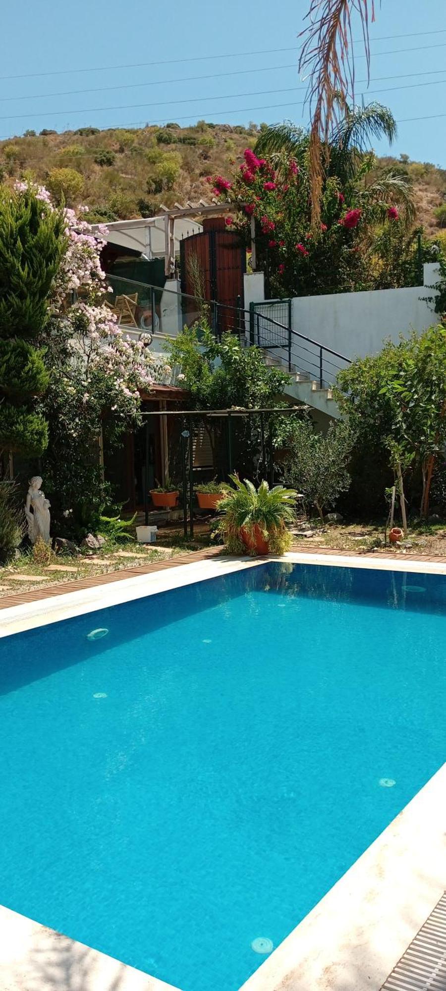 Babacim Havuzlu Saunali Villa
